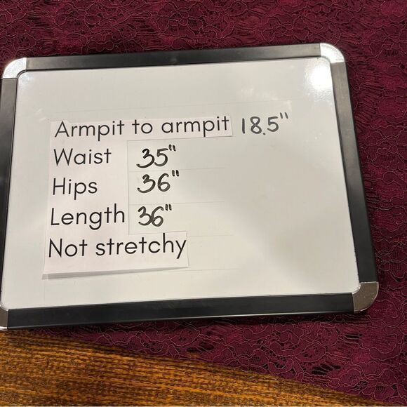 Lulu's Take Me to Brunch Burgundy Lace
Shift Dress - Picture 8 of 12